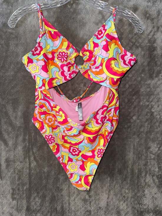 Refuge Other - Refuge Floral Print Cutout One-Piece Swimsuit Size XL